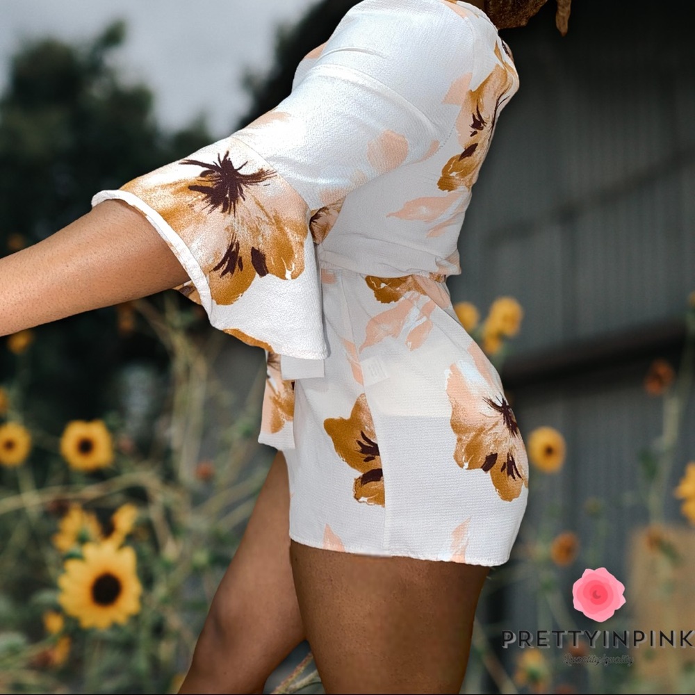 FLORAL ROMPER - Picture 3 of 6